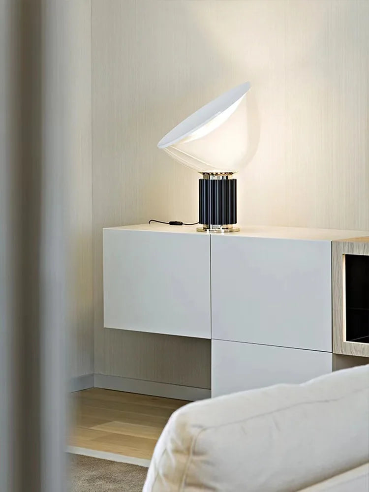 Lampe de Table LED Design Moderne